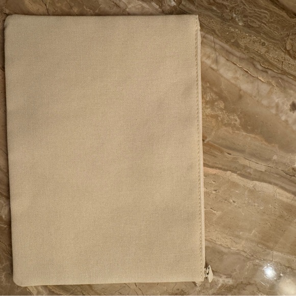 Dior Cream Floral Pouch - Picture 3 of 4